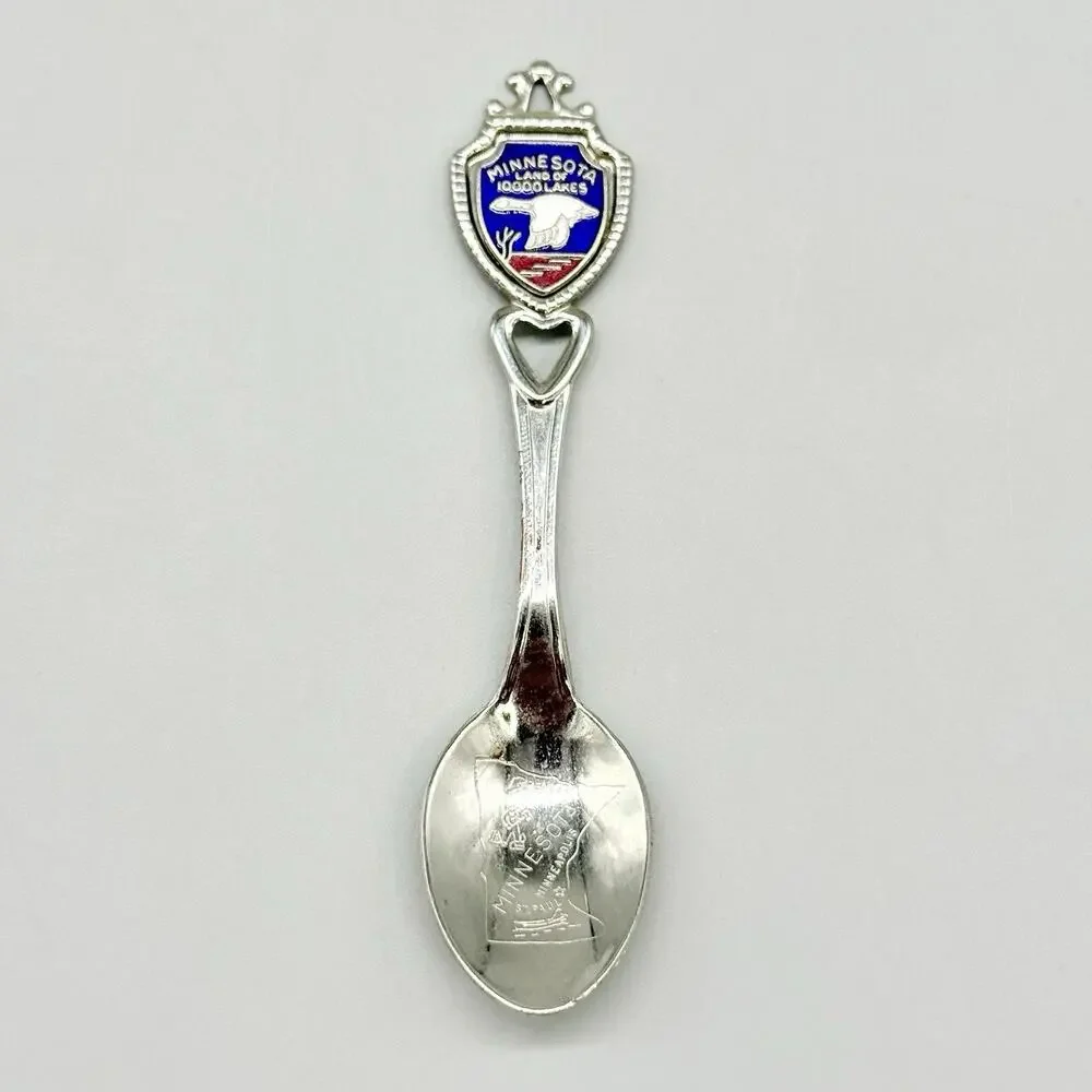 Minnesota 1981 Land of 1000 Lakes Silver Vintage Souvenir Spoon 3.5